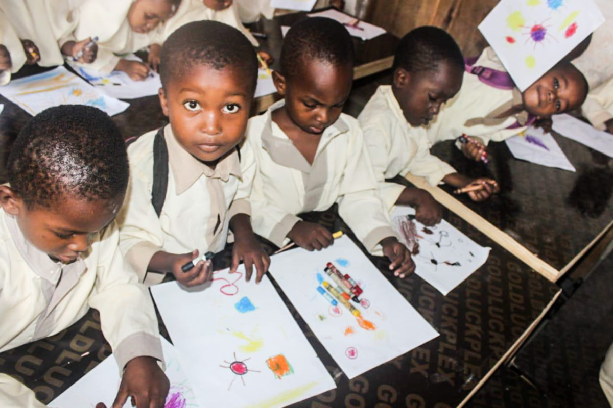Schoolline Zanzibar