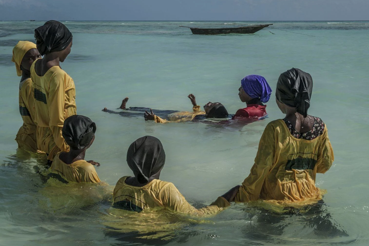 Womens In Zanzibar